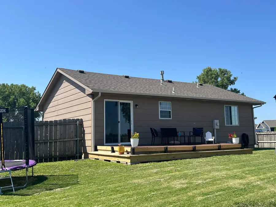 2226 W Schoolhouse, Haysville, KS 67060 - #3