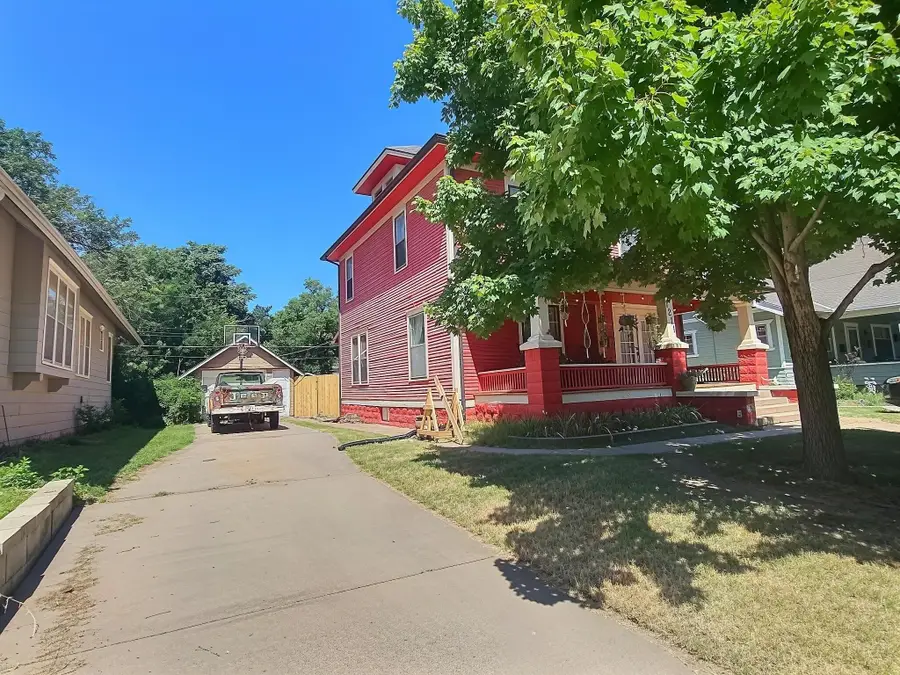 1211 N Larimer Avenue, Wichita, KS 67203 - #2