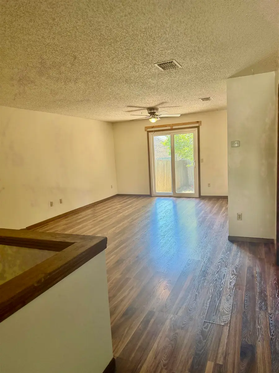 7411 E 18th St, Wichita, KS 67226 - #3