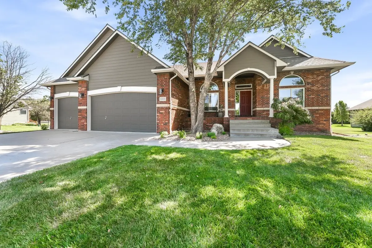 15031 W Shadow Lakes, Wichita, KS 67223 - #1