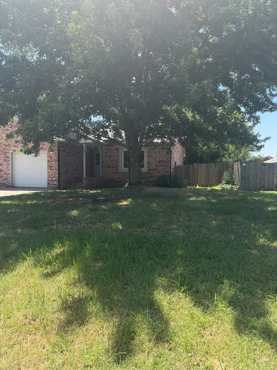7413 E 18th St, Wichita, KS 67206 - #3