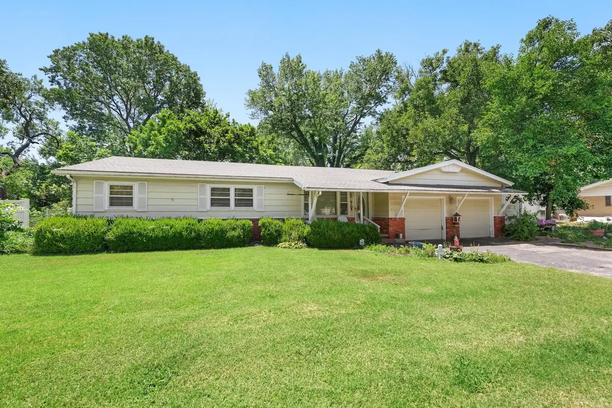 9107 W Belview, Wichita, KS 67209-1807 - #1