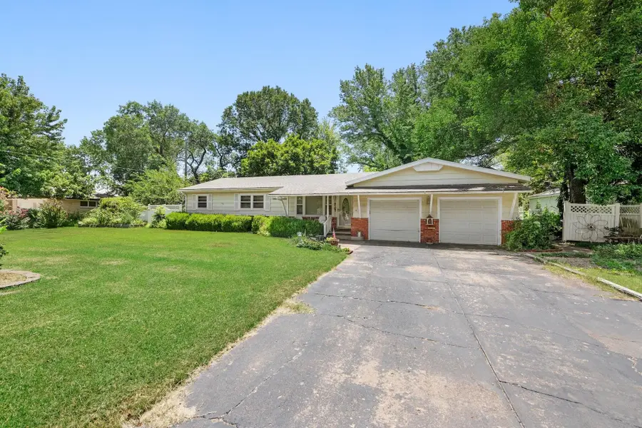 9107 W Belview, Wichita, KS 67209-1807 - #2