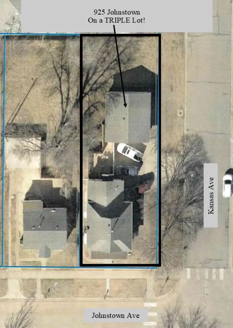 925 Johnstown Ave., Salina, KS 67401 - #2