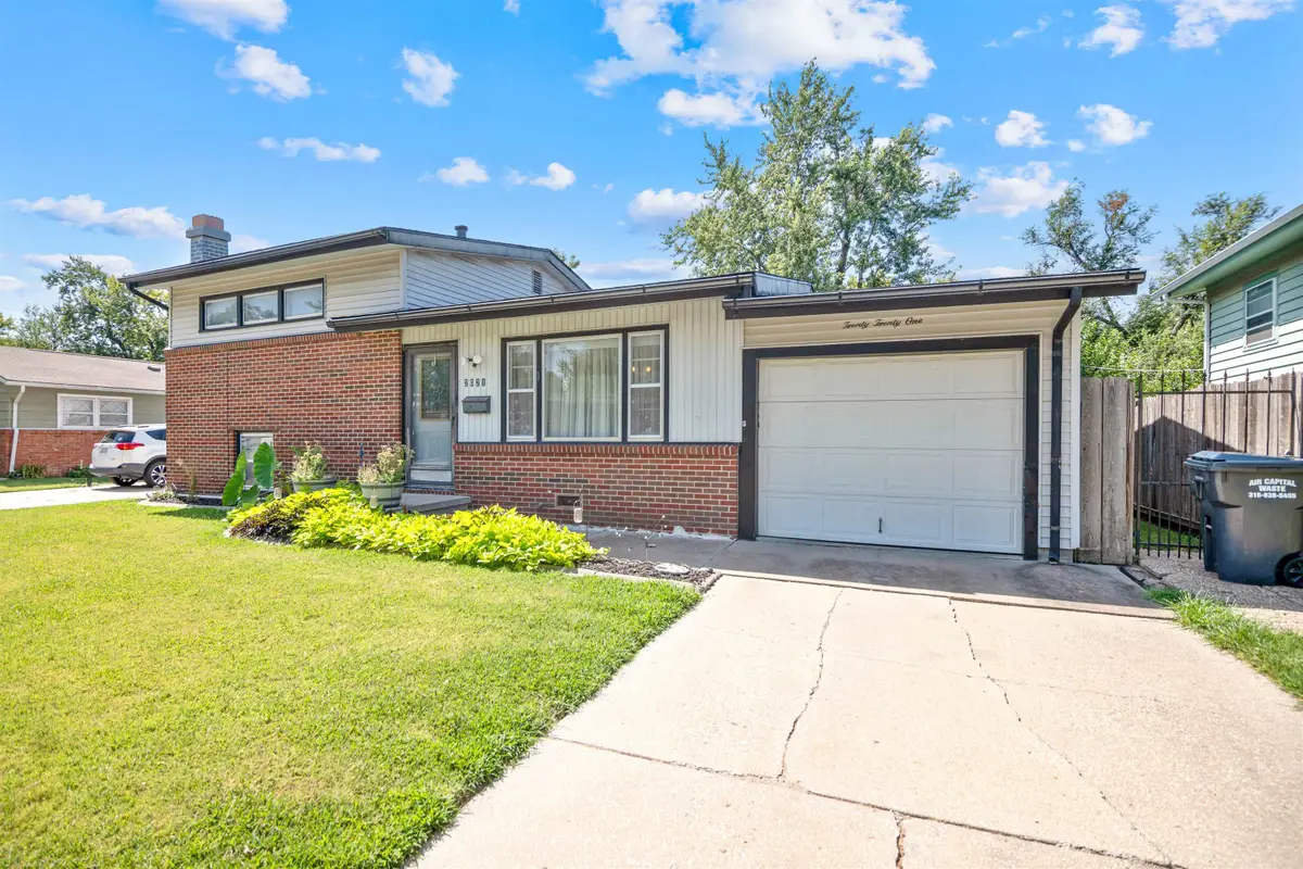2021 W Rita Ave, Wichita, KS 67213 - #1