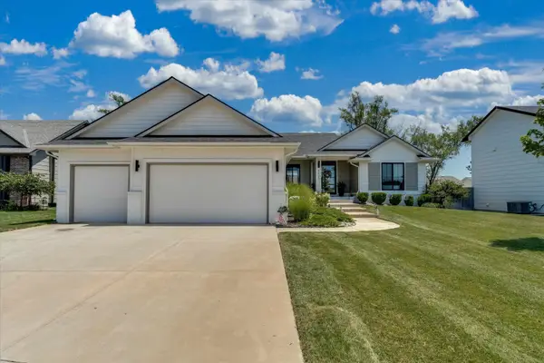 4508 N Sunny Cir, Wichita, KS 67205