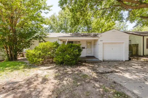 3807 Grail, Wichita, KS 67218