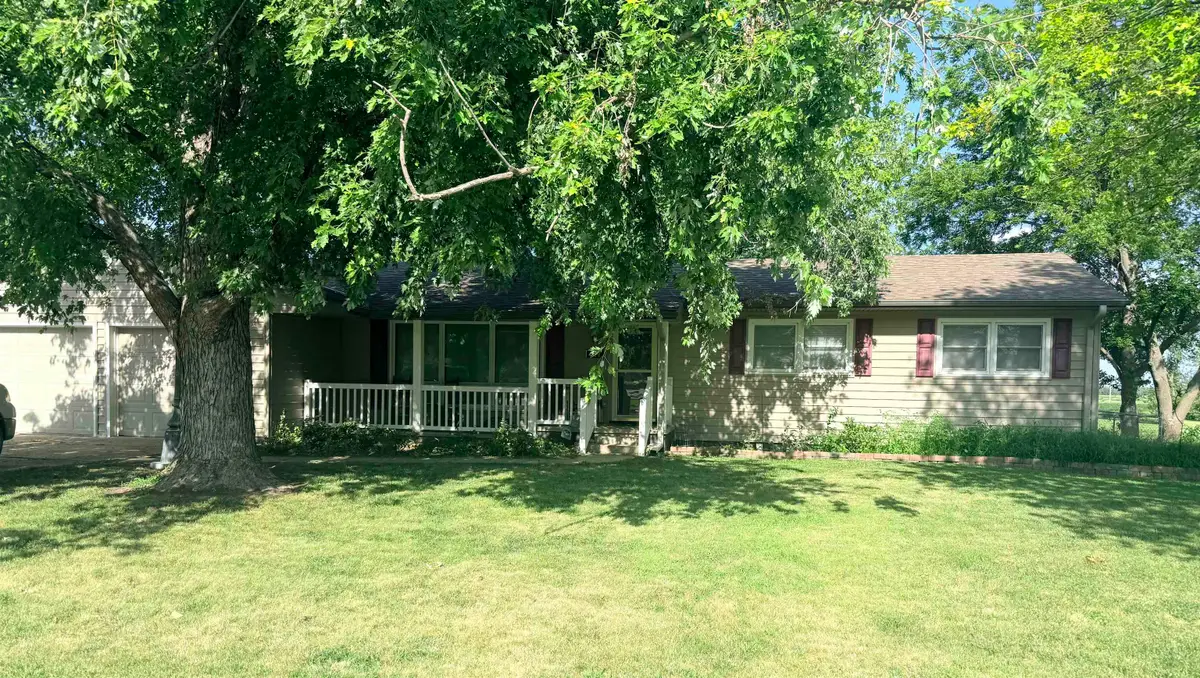 220 N Adams, Hillsboro, KS 67063 - #1