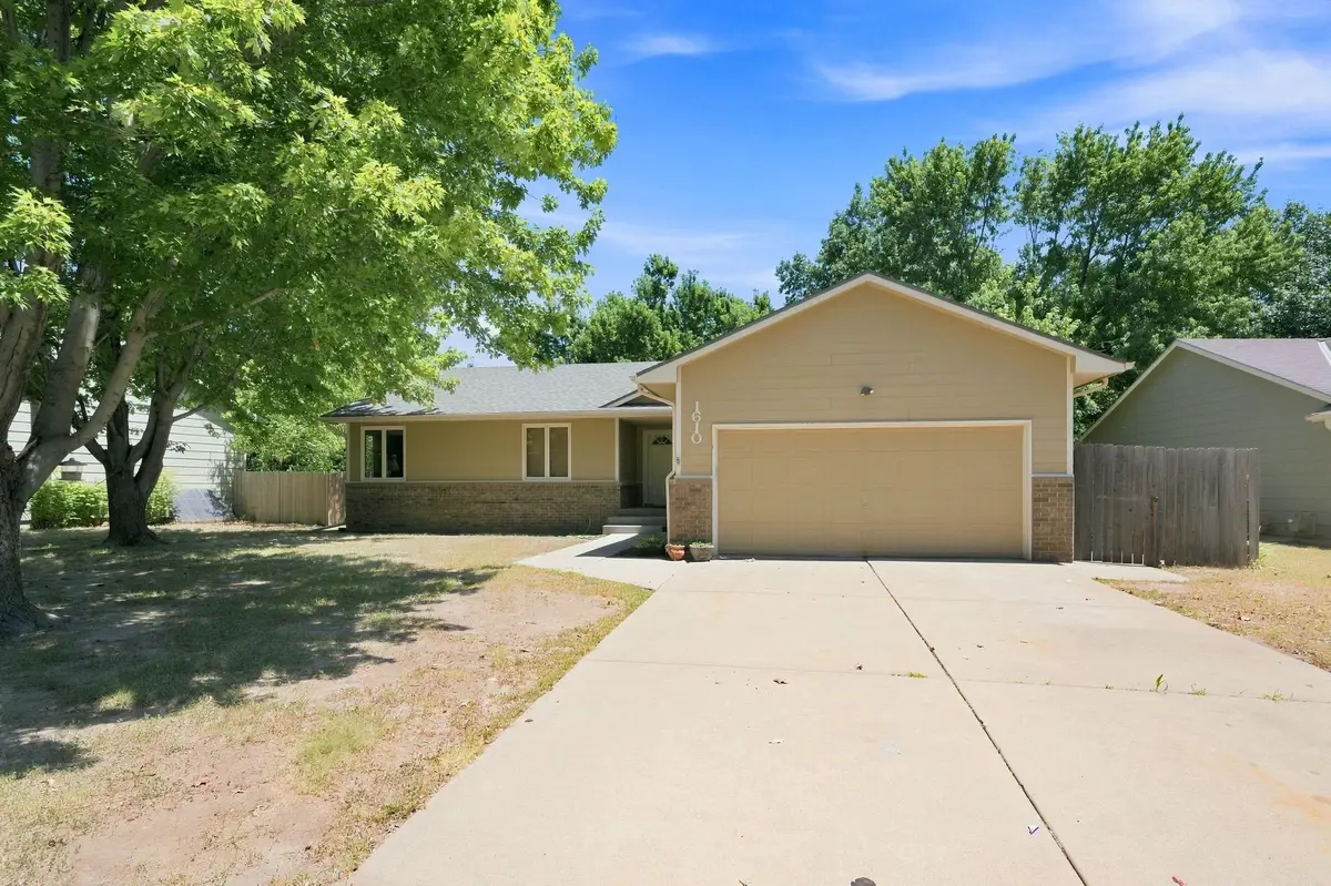 1610 N Pine Grove St, Wichita, KS 67212 - #1