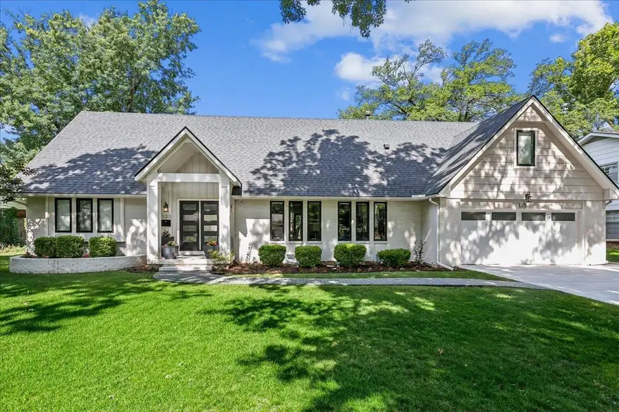 125 Post Oak, Wichita, KS 67206 - #2