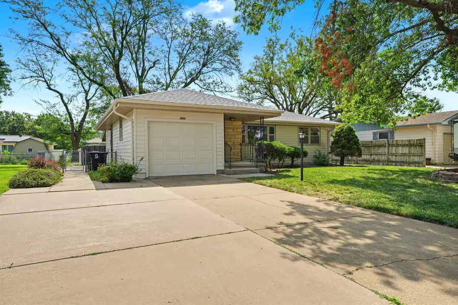 2093 Wesley St., Salina, KS 67401 - #2