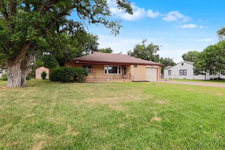2639 N Clarence, Wichita, KS 67204 - #3