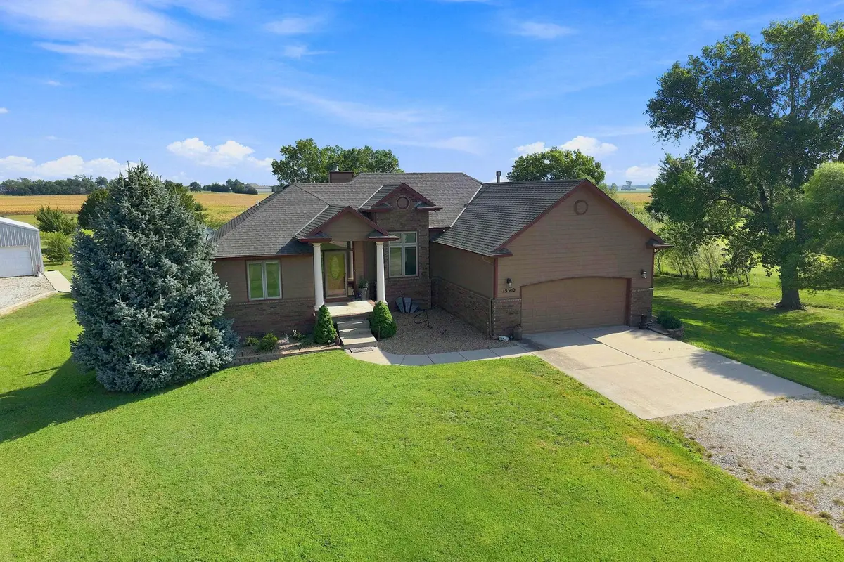 15300 Breezy Lane, Colwich, KS 67030 - #1