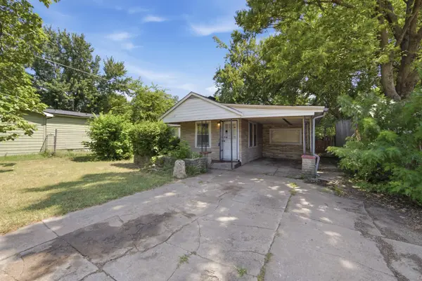 1925 W Mccormick, Wichita, KS 67213