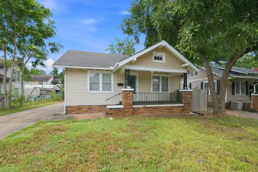 1617 W Mccormick, Wichita, KS 67213 - #2