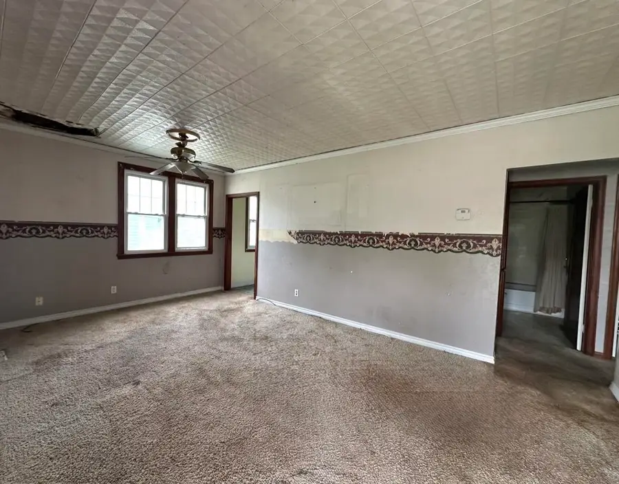2910 19th St, Great Bend, KS 67530 - #2