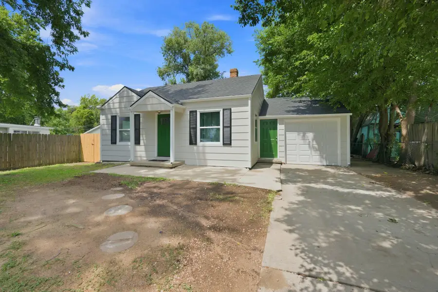 620 W North Ct, Wichita, KS 67204 - #3