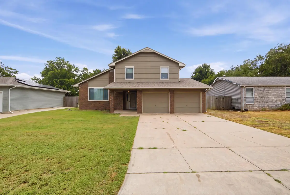 10013 W Dora, Wichita, KS 67209 - #1
