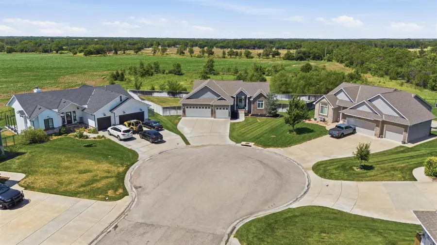 2741 N Bluestone Cir, Andover, KS 67002 - #2