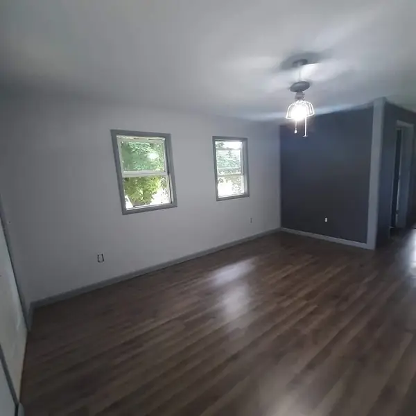 140 W Grove, Canton, KS 67428