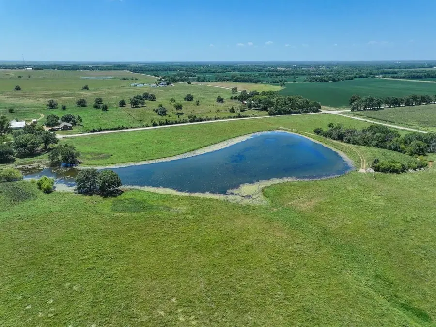 000 SW Hunter Rd, Douglass, KS 67039 - #3