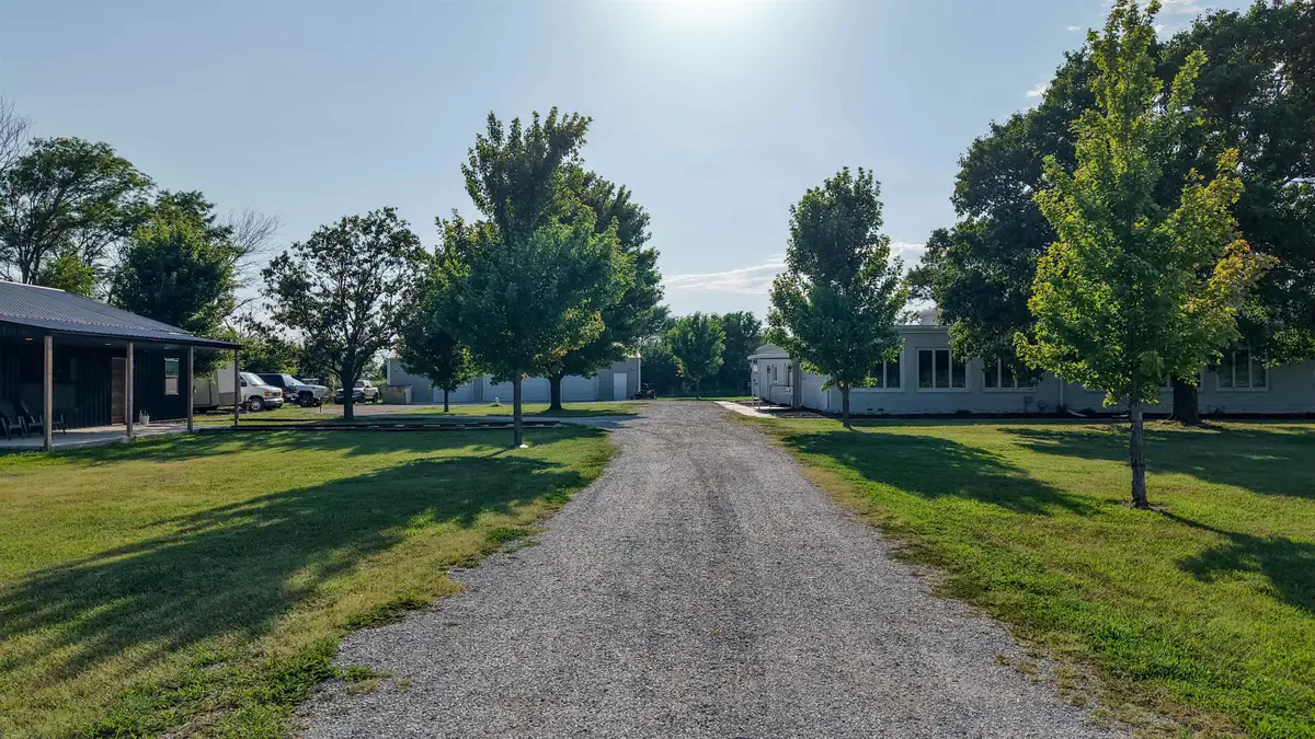4819 S Hillside, Newton, KS 67114 - #1
