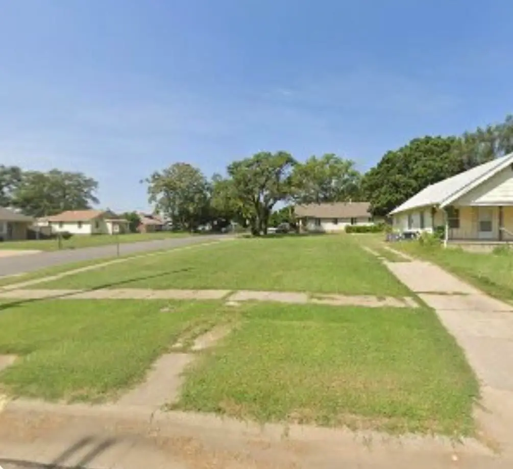 829 S High, El Dorado, KS 67042 - #1