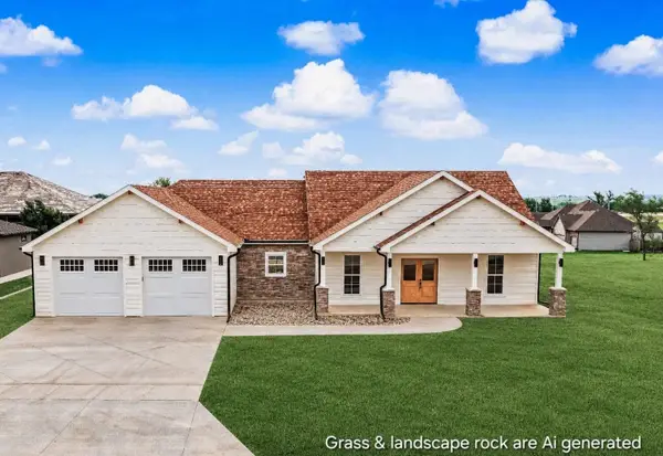 1537 Cedar Point Place, Salina, KS 67401