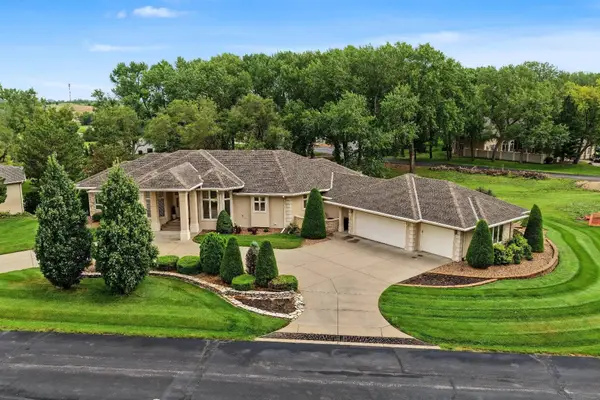 2486 Maclean Circle, Salina, KS 67401