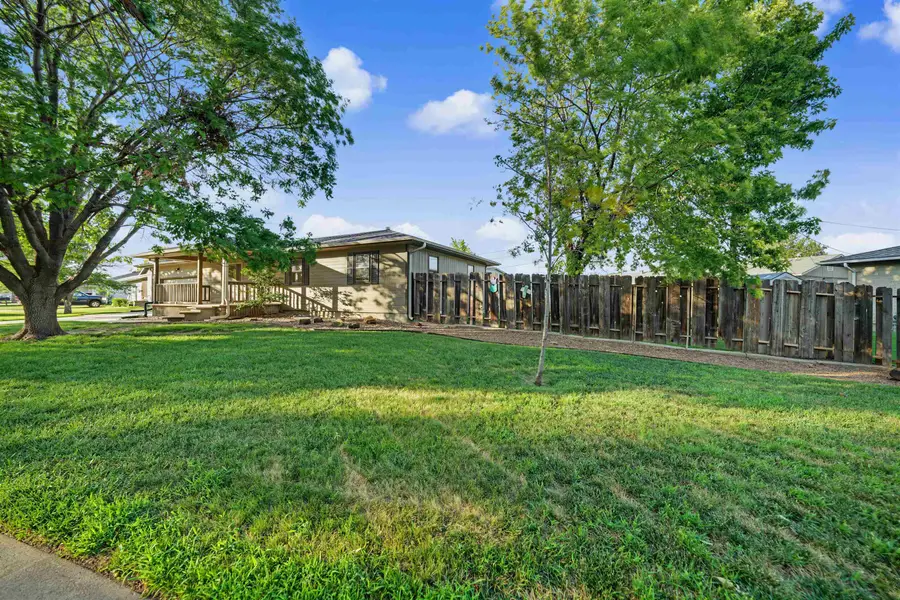 2151 Lewis St, Salina, KS 67401 - #3