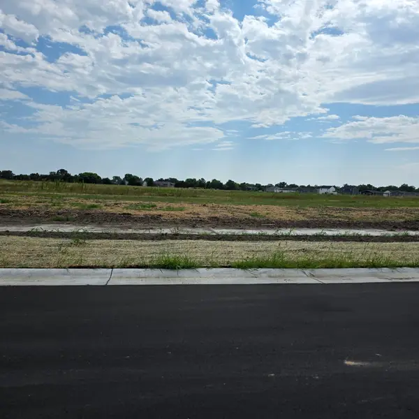1401 Northridge, Valley Center, KS 67147