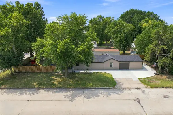1601 W Regal, Wichita, KS 67217