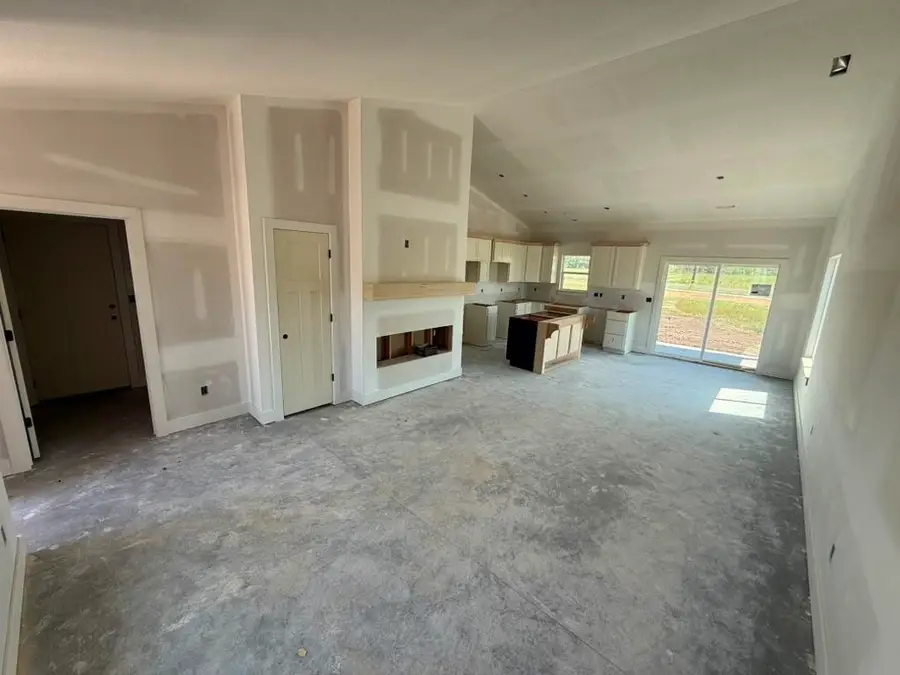 1630 Midway Ct., Valley Center, KS 67147 - #3