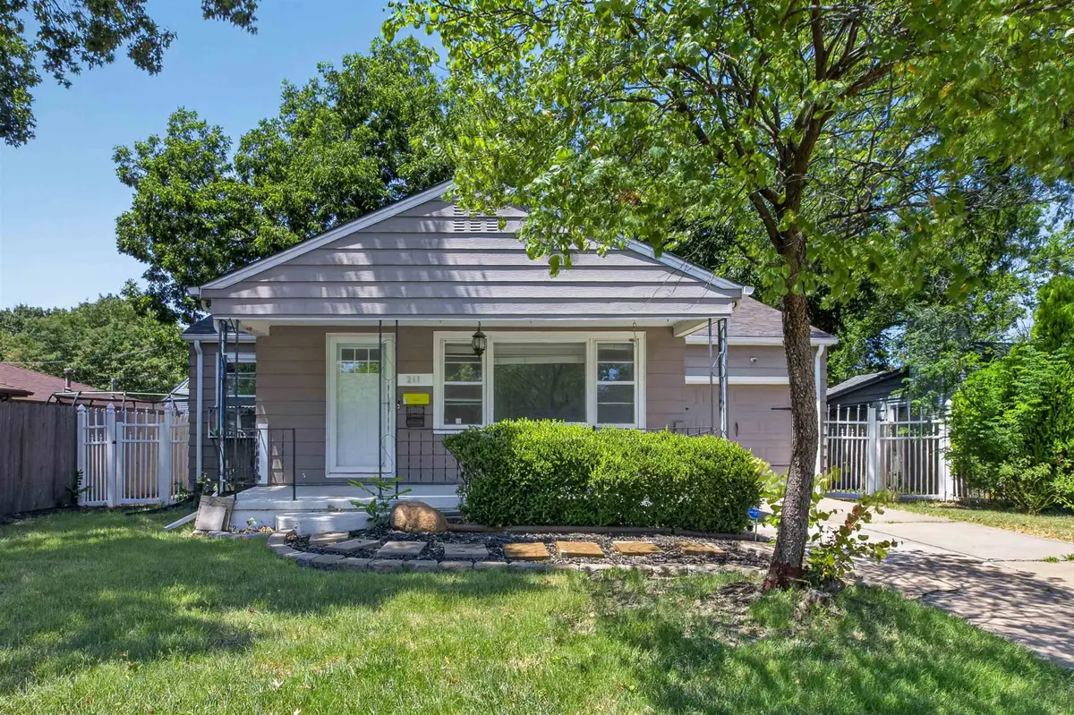 211 N Brookside Pkwy, Wichita, KS 67208 - #1