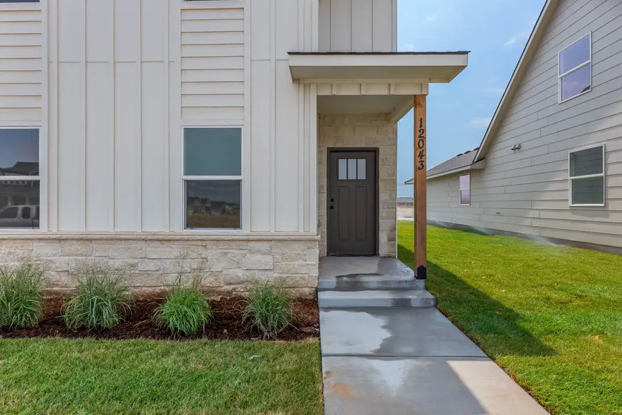 12059 W Arvada Blvd, Maize, KS 67223 - #2