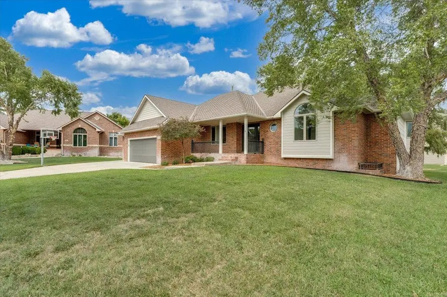 11806 W Alderny Ct, Wichita, KS 67212 - #2