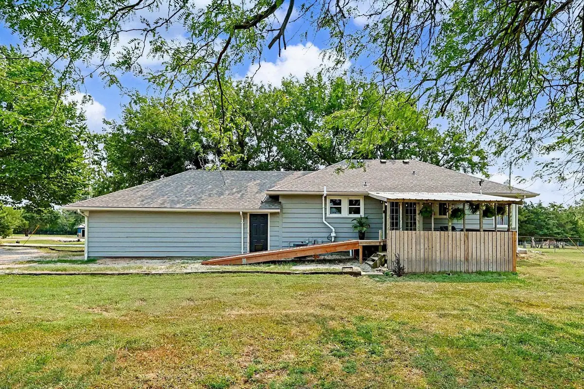10605 SW 114th Ter, Augusta, KS 67010 - #1