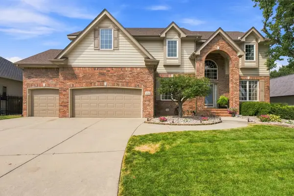 1713 E Tiara Pines St, Derby, KS 67037