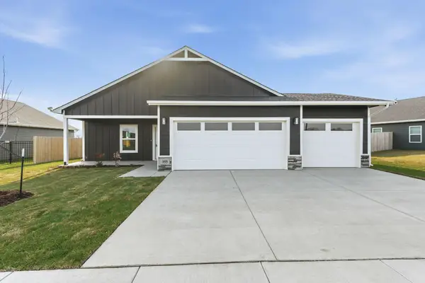 3490 E Derwin St, Derby, KS 67037-7814