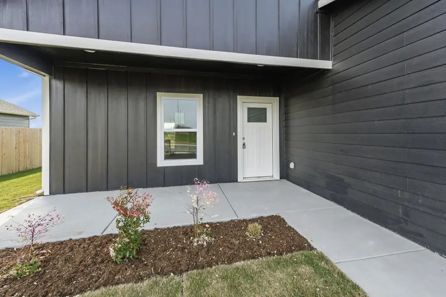 3490 E Derwin St, Derby, KS 67037-7814 - #3