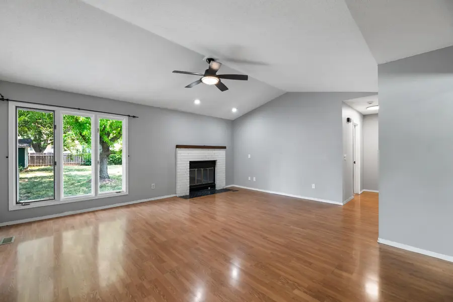4034 Danbury St, Bel Aire, KS 67220 - #3