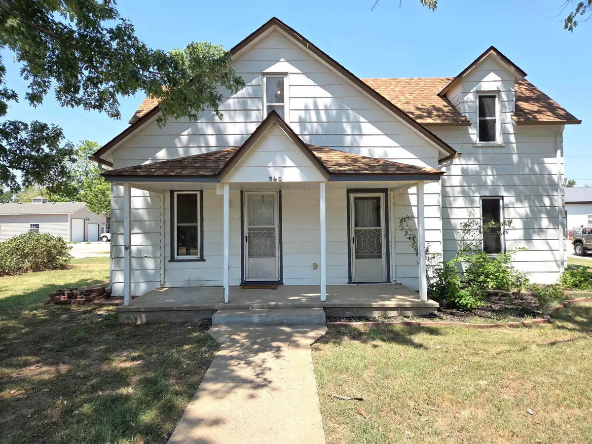 540 Clinton St, Little River, KS 67457 - #1