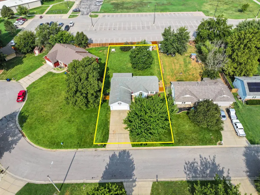 2325 N Gentry Lane, El Dorado, KS 67042 - #2