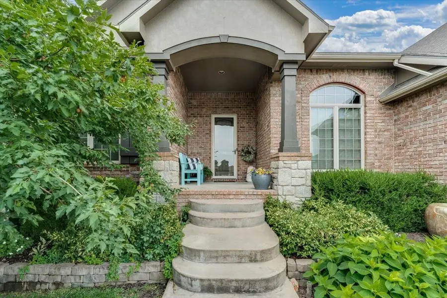 2200 Chestnut, Augusta, KS 67010 - #3