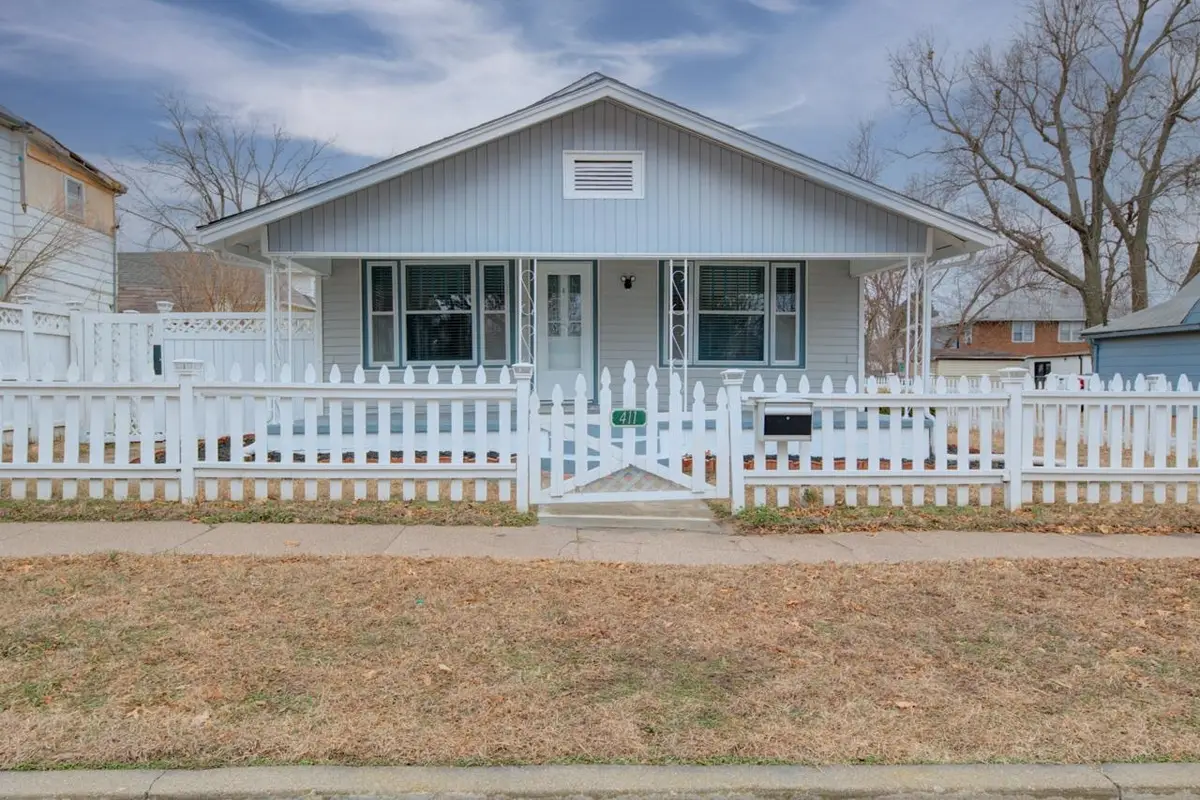 411 W Chestnut Ave., Arkansas City, KS 67005 - #1