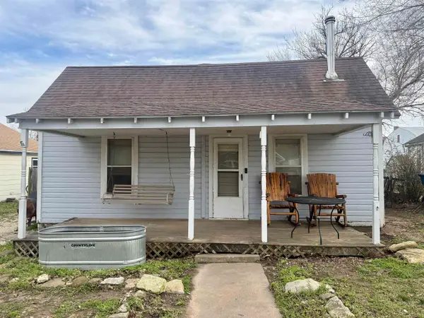 321 W Violet, Potwin, KS 67123