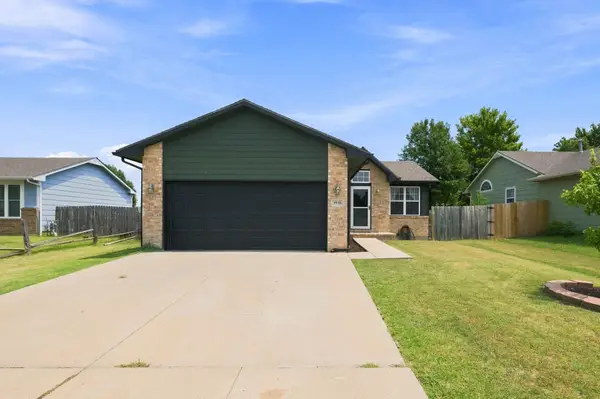 1930 S Brandon Cir, Wichita, KS 67207