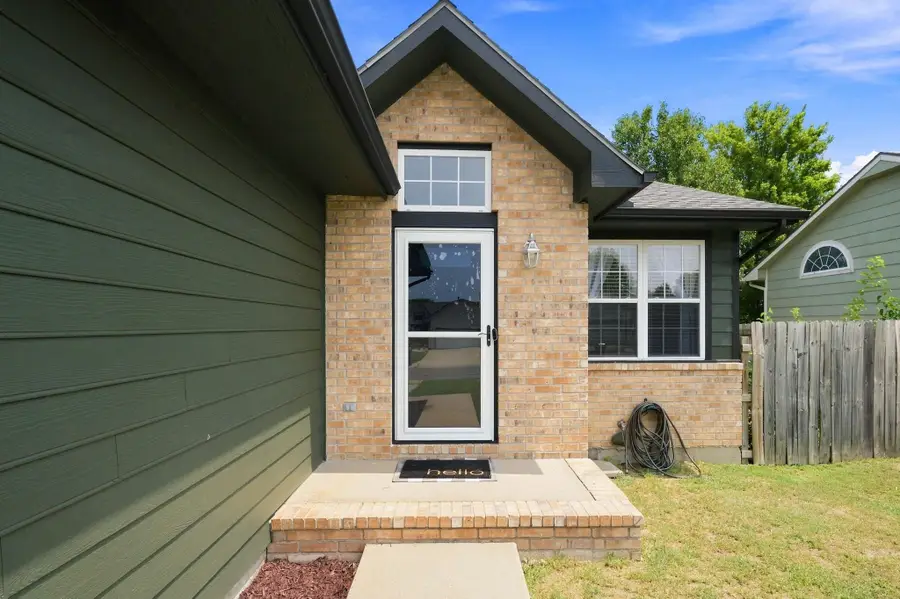 1930 S Brandon Cir, Wichita, KS 67207 - #3