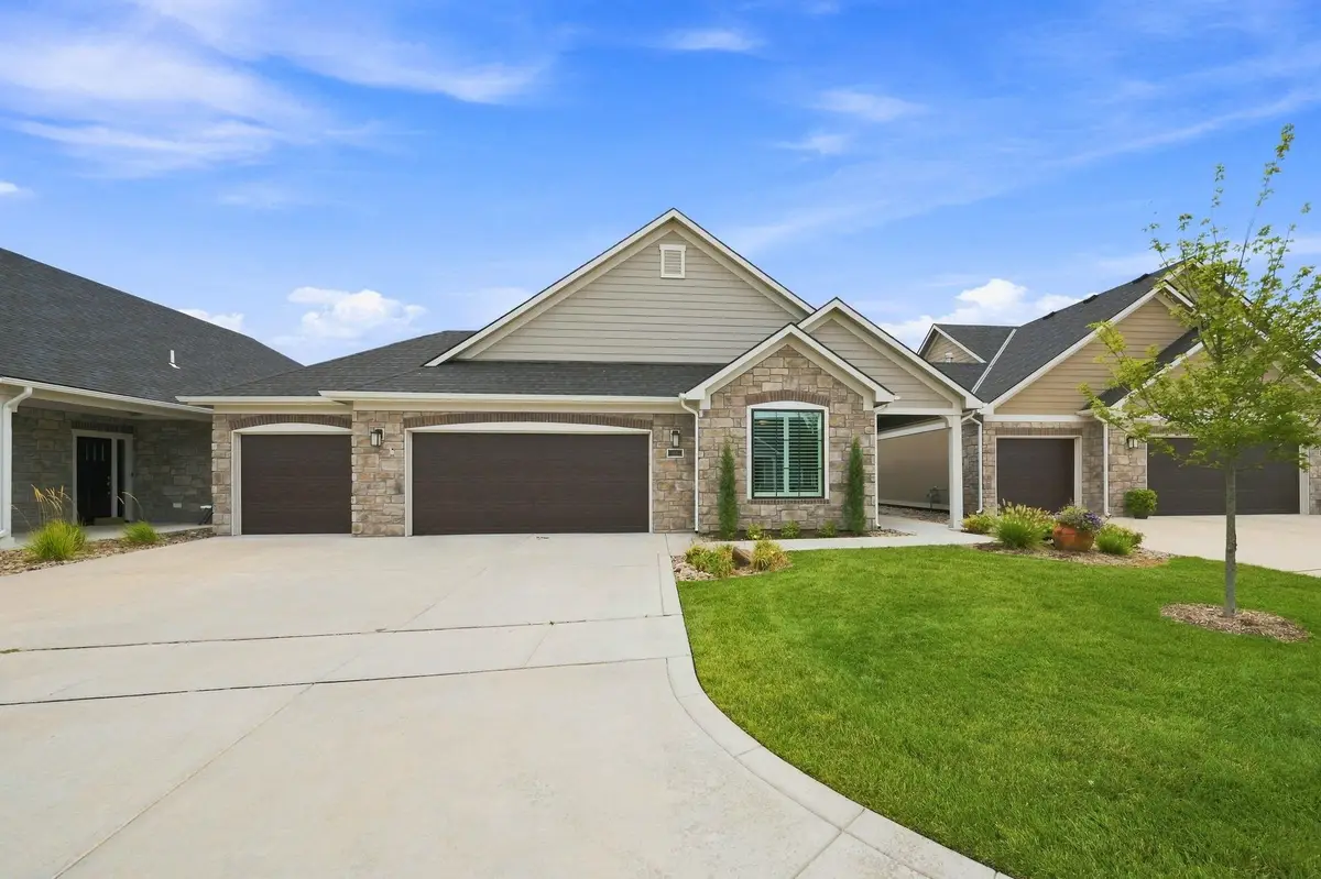 1426 S Monument, Wichita, KS 67235 - #1