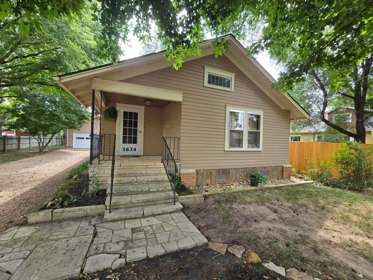1634 John St., Winfield, KS 67156 - #1